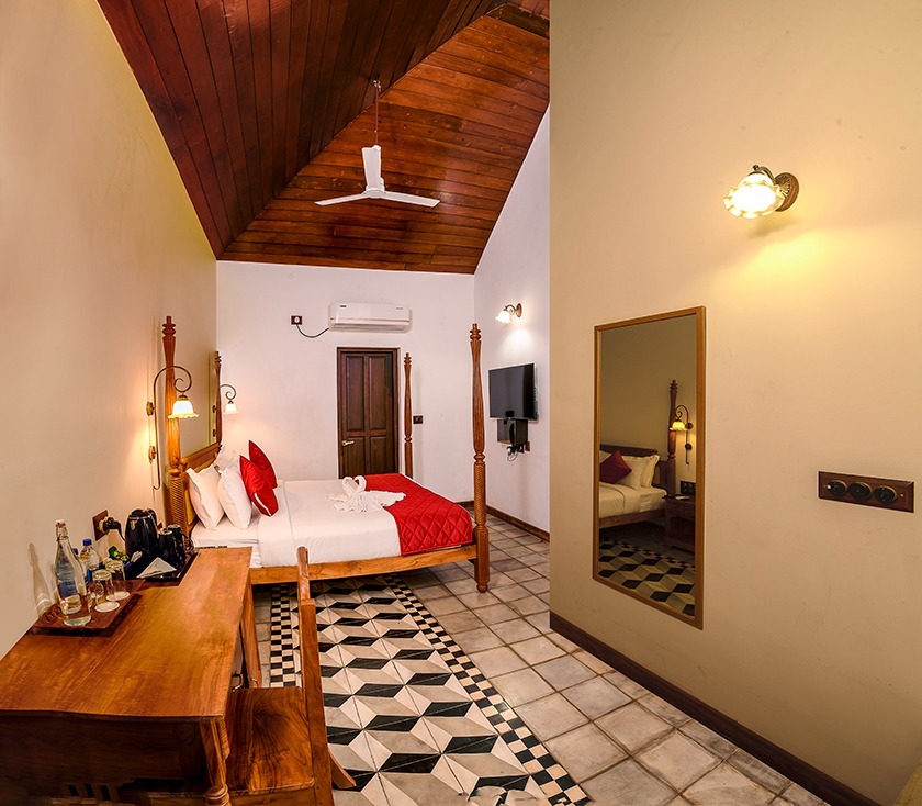 Premium Heritage Room